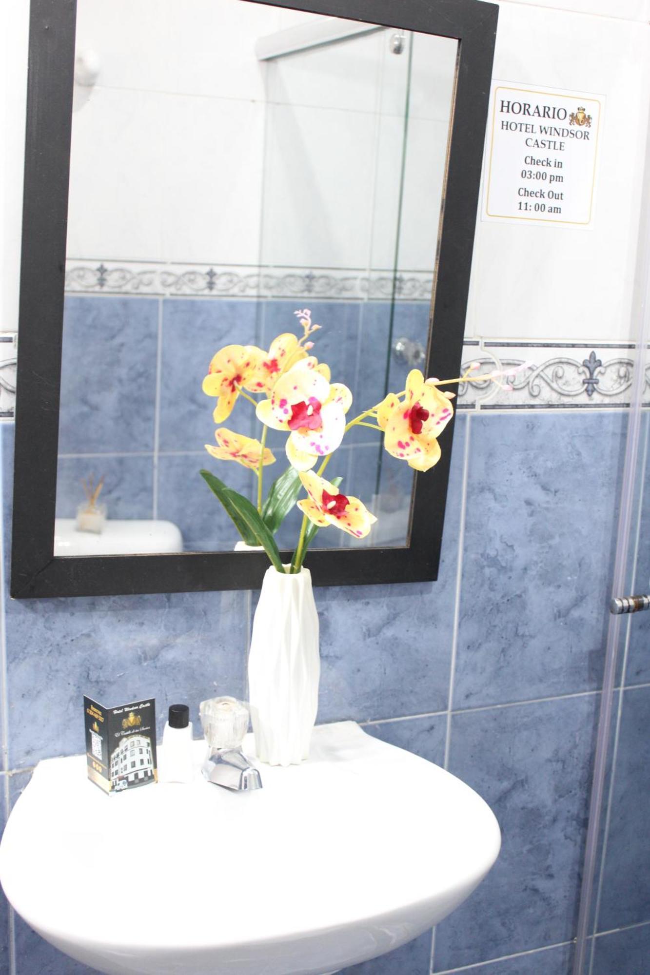 Hotel Windsor Castle Bogota Ngoại thất bức ảnh
